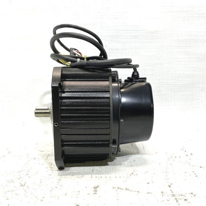 安川電機　サーボモーター　SGMDH-06A2A-YR14