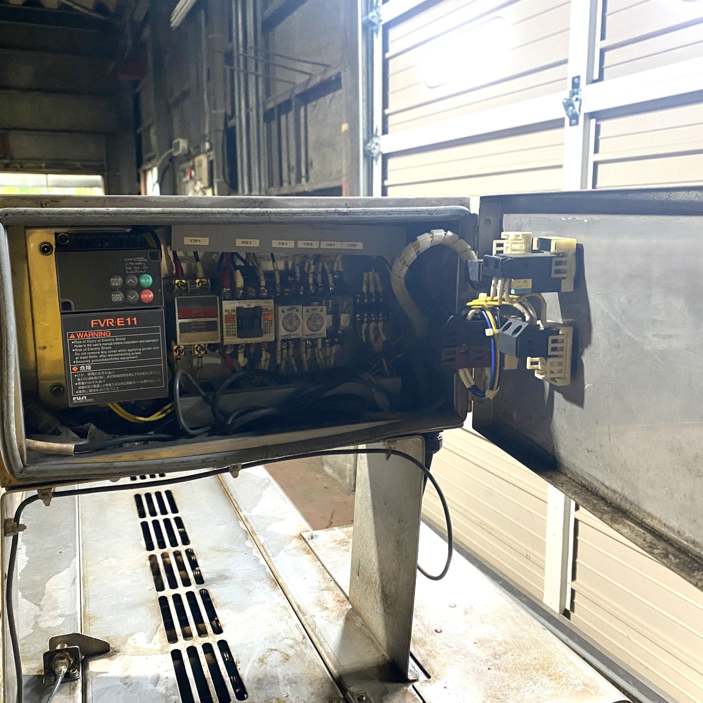 イナモク　高速牛蒡皮むき機　IKB-P1000