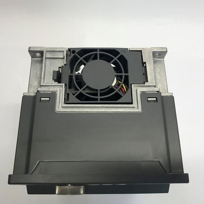 三菱電機　インバータ　FR-A740-3.7K