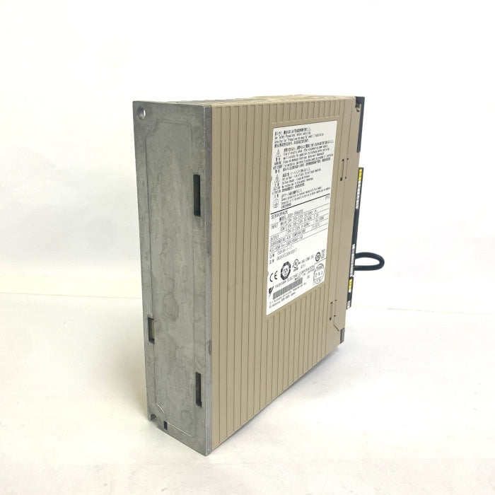 安川電機　サーボパック　SGDV-1R6A01B