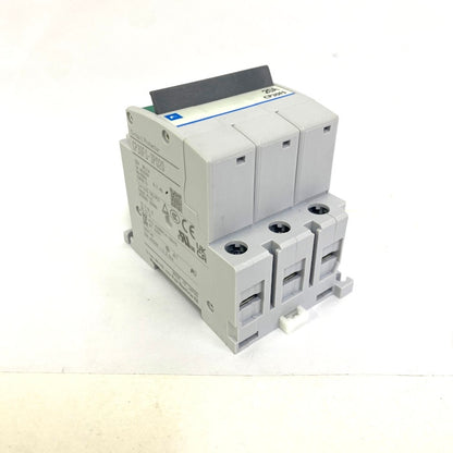 富士電機　サーキットプロテクタ　CP30FS-3P020