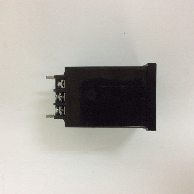 富士電機　タイムカウンタ　MA4-B