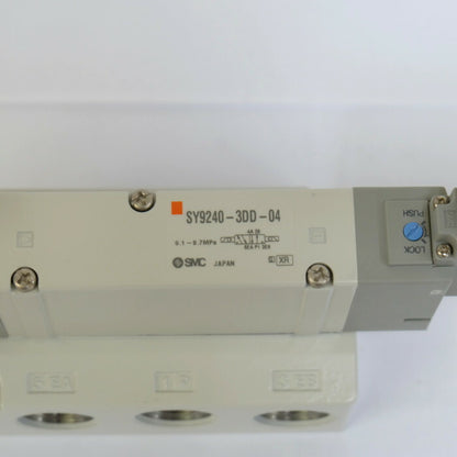 SMC　5ポートソレノイドバルブ　SY9240-3DD-04