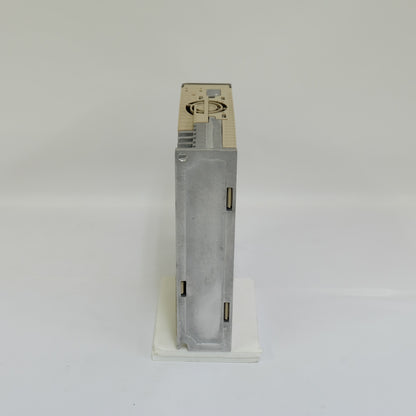 安川電機　サーボパック　SGDV-1R6A21A