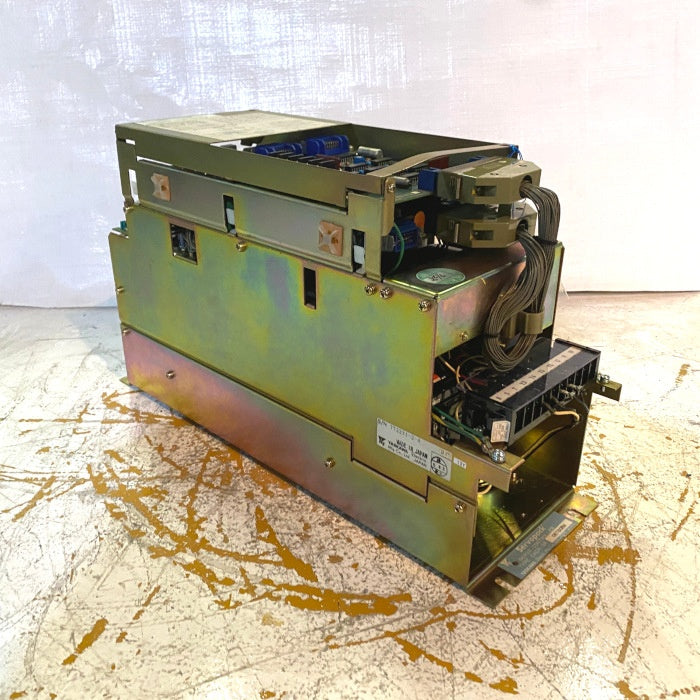 安川電機　サーボパック　CACR-SR06TB6BM