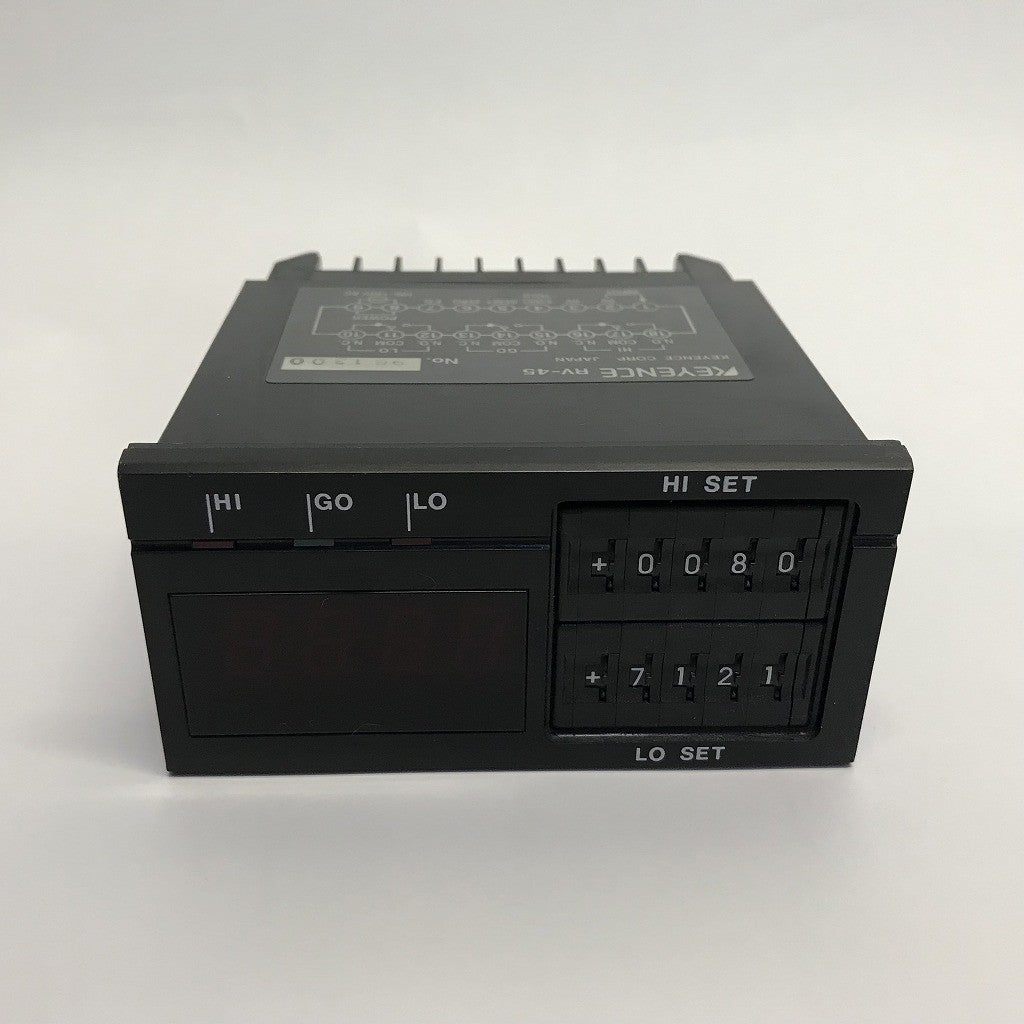 KEYENCE　デジタルメーターリレー　RV-45