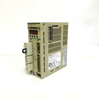 オムロン　ACサーボドライバ 汎用入力タイプ　　R88D-WT04H