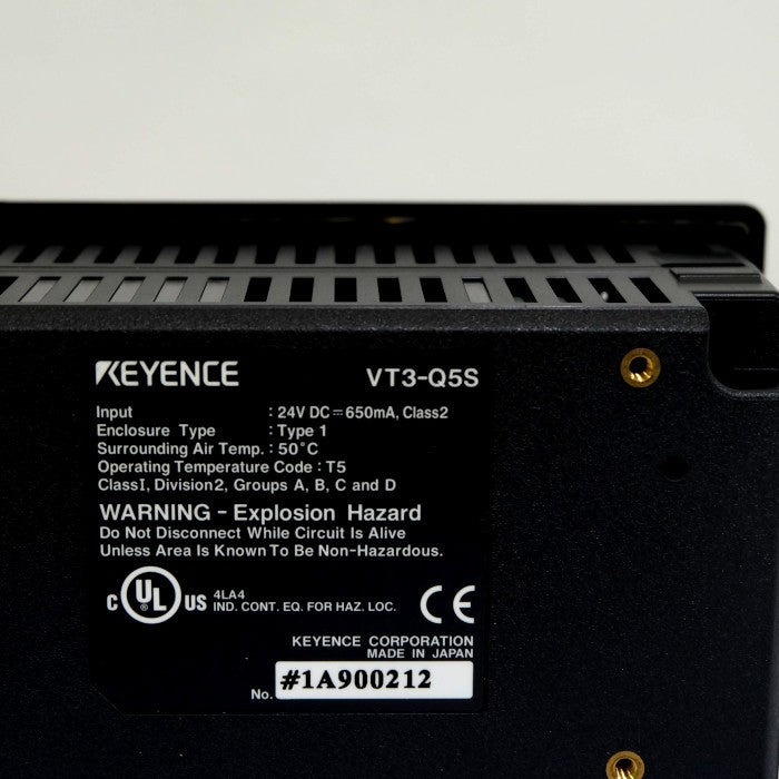 キーエンス　5型STNカラータッチパネルディスプレイ　VT3-Q5S