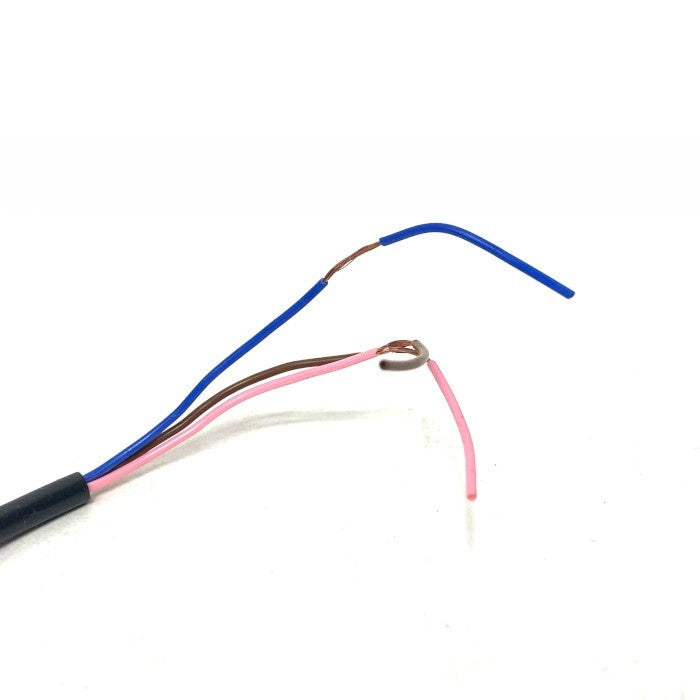 オムロン　光電スイッチ　E3S-2LE4