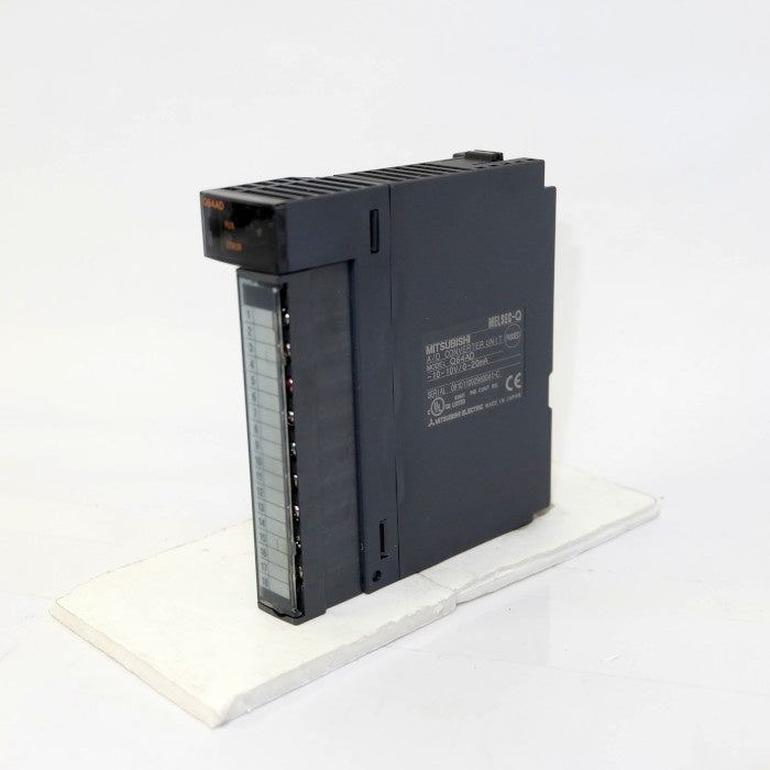三菱電機　アナログユニット　Q64AD