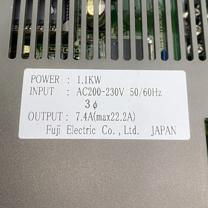 富士電機　サーボドライブ　RYE1.1P-ZA1