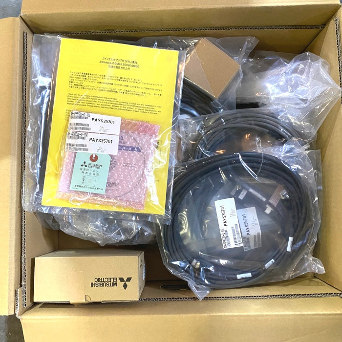 三菱電機　ロボットコントローラ　CR750-06HQ-1-S56