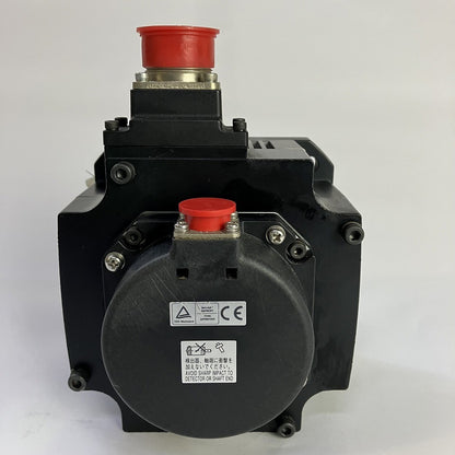 三菱電機　ACサーボモータ　HF-SP52　中古再生品（リビルド品）