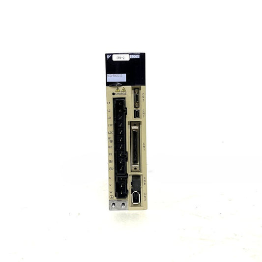 安川電機　サーボパック　SGDV-R90A01A