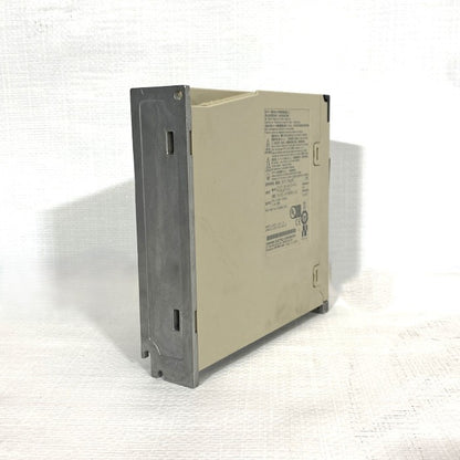 安川電機　サーボパック　SGD7S-2R8A20A