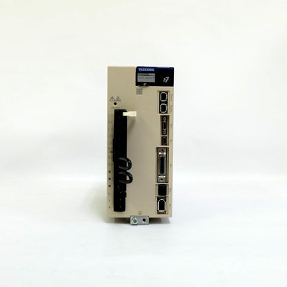 安川電機　サーボパック　SGD7S-5R5A20A