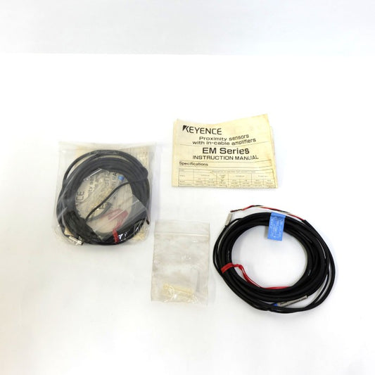 キーエンス　近接SW　EM-038　２個セット