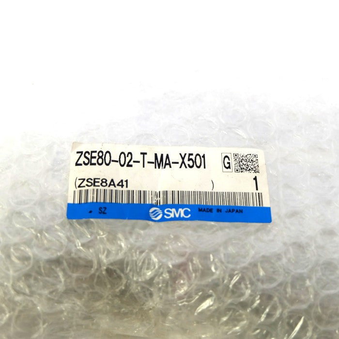 SMC　圧力スイッチ　ZSE80-02-T-MA-X501 DC24V