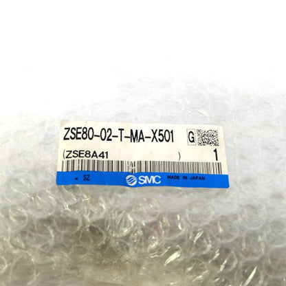 SMC　圧力スイッチ　ZSE80-02-T-MA-X501 DC24V