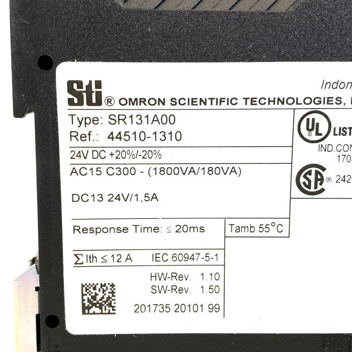 オムロン　安全リレー　SR131A00