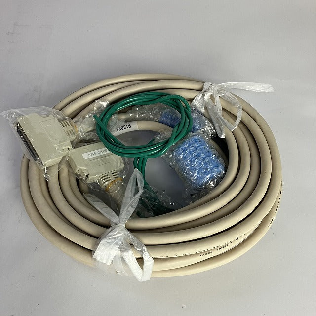三菱電機　GOTケーブル　GT15-C100BS