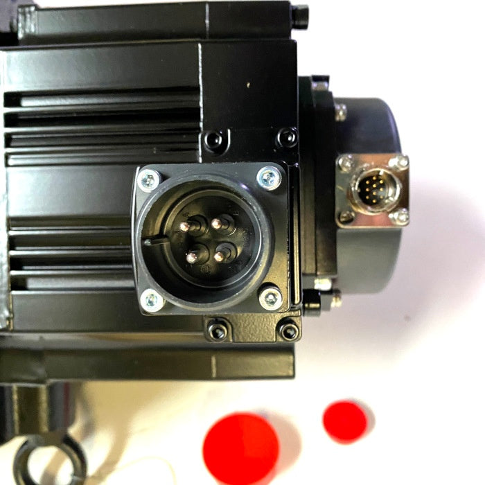 三菱電機　MELSERVO-J4 回転サーボモータ　HF-SP102G1