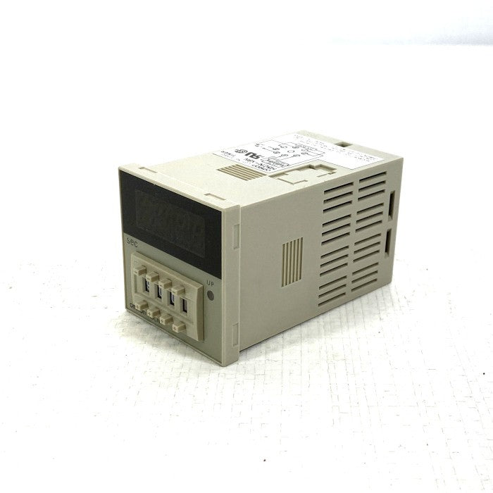 オムロン　クォーツタイマー　H5CN-XBN
