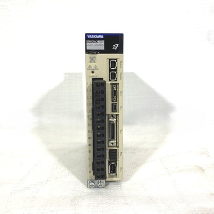 安川電機　サーボパック　SGD7S-2R8A20A