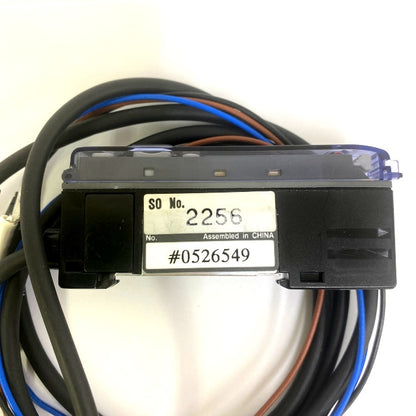 キーエンス　デジタルファイバセンサ　ファイバアンプ　ケーブルタイプ　親機　NPN　FS-V11S0(2256)