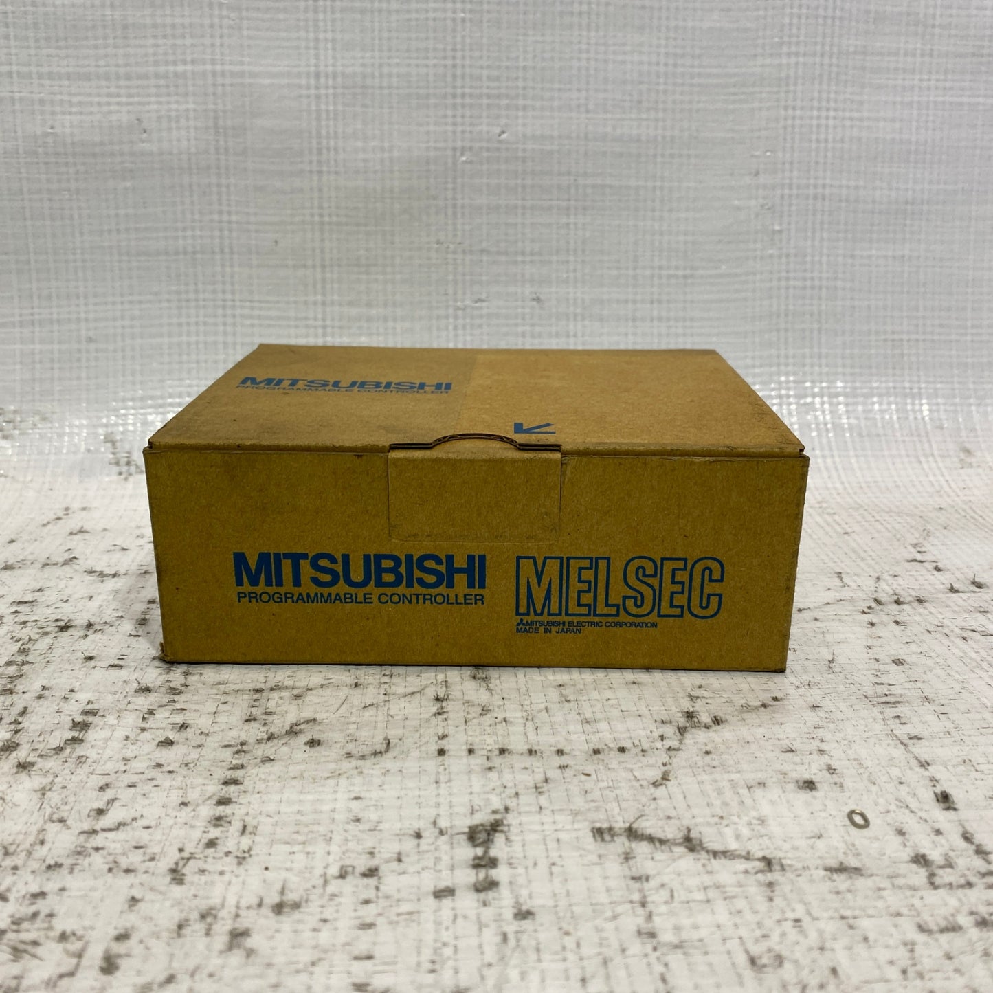 三菱電機　出力ユニット　A1SY42P