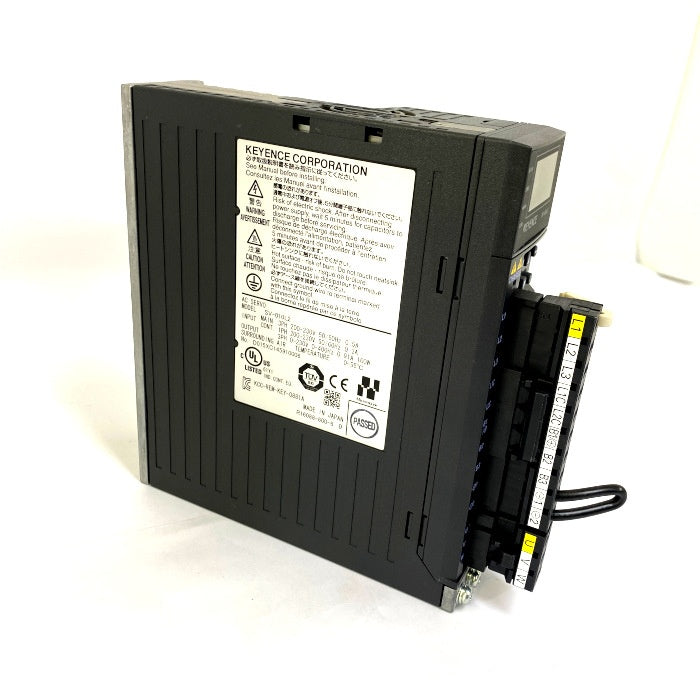 キーエンス　ACサーボシステム　SV-010L2