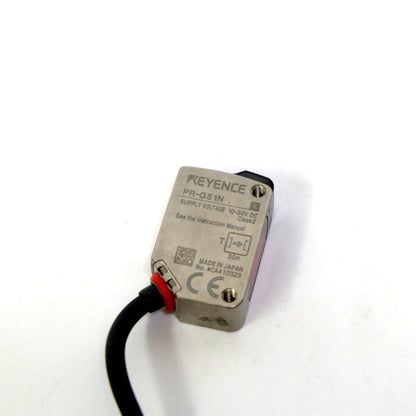 キーエンス　アンプ内蔵型光電センサ　PR-G51N