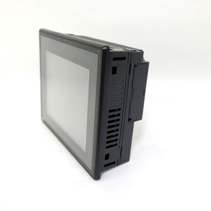 キーエンス　5型STNカラータッチパネルディスプレイ　VT3-Q5S