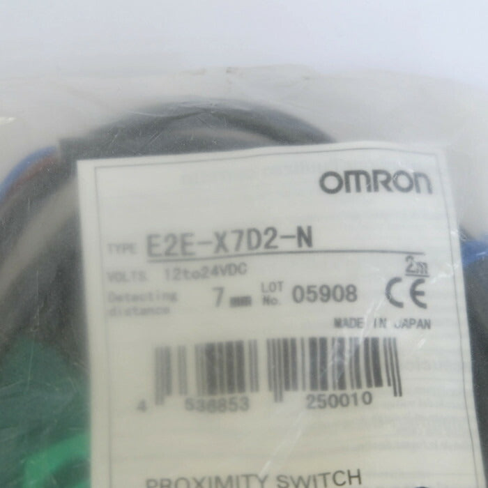 omron　近接センサ　E2E-X7D2-N