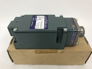 太平貿易　圧力スイッチ　TCZ-5L24