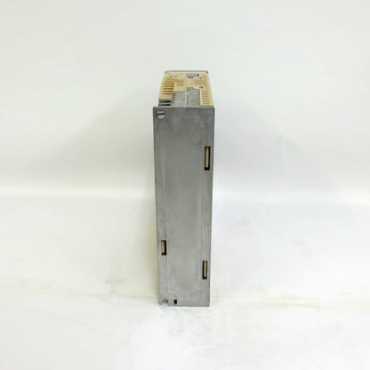 安川電機　ACサーボパック　SGDV-R90A01B