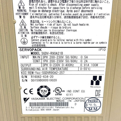 安川電機　サーボパック　SGDV-R90A21B