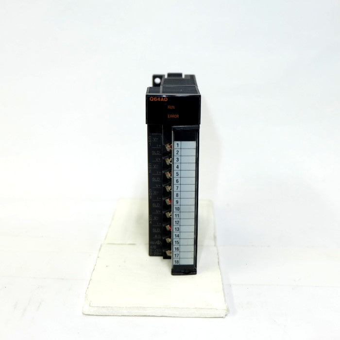 三菱電機　アナログユニット　Q64AD