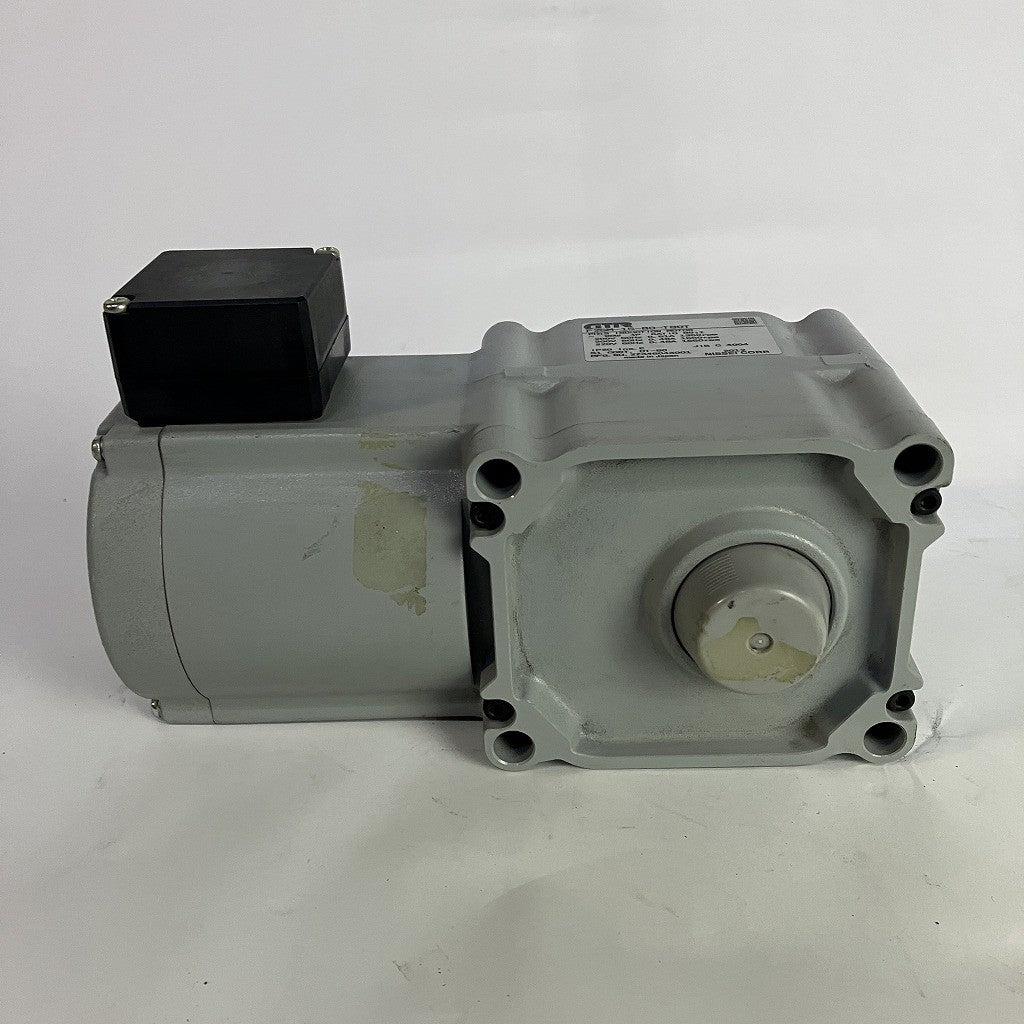 GTR（ニッセイ）　モーター　F2SM-15-80-T90T　シール跡有