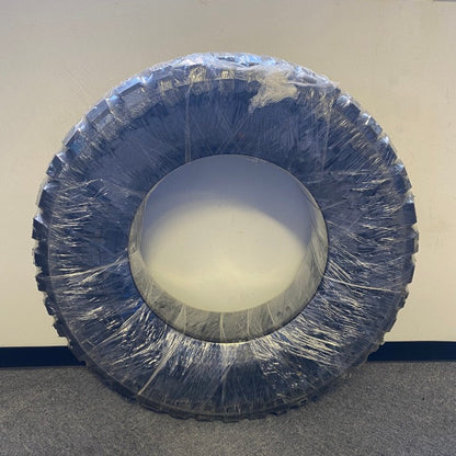 FORCEUM　タイヤ　　235/75 R15 LT104/101Q