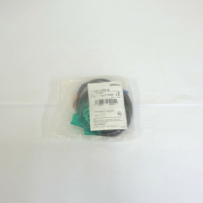 omron　近接センサ　E2E-X7D2-N