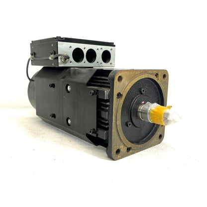 山洋電機　サーボモータ　64BM150KXS19