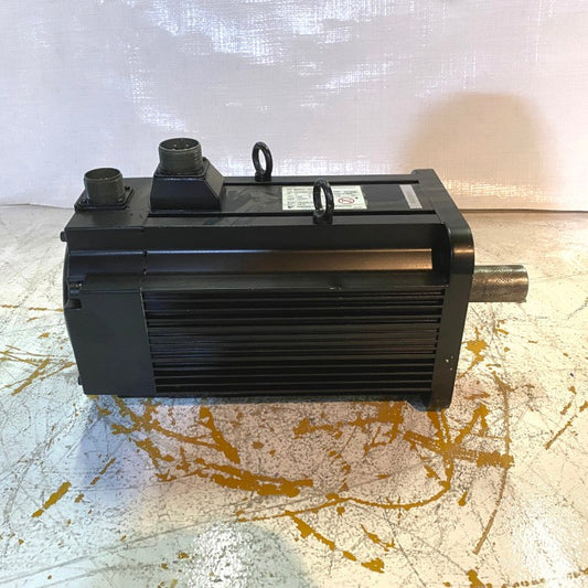 安川電機　ACサーボモータ　USAMED-20MS2S