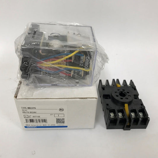 OMRON　オムロン　補助リレー　MM2XPN＋8PFA