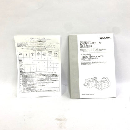 安川電機　サーボモータ 　SGM7J-01A7A21