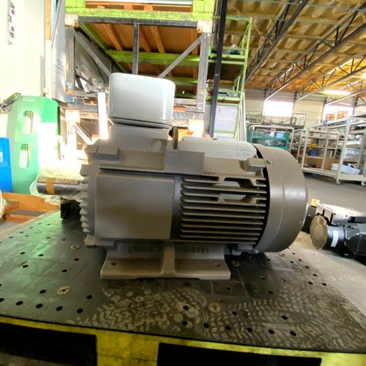 日立産機ｼｽﾃﾑ　モーター　TFO-LKK 37KW 4P 200/400V