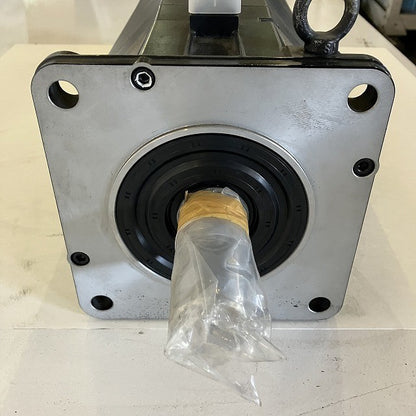 FANUC　ファナック　サーボモータ　A06B-0153-B185#0002
