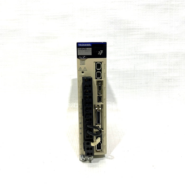 安川電機　サーボパック　SGD7S-2R8A20A