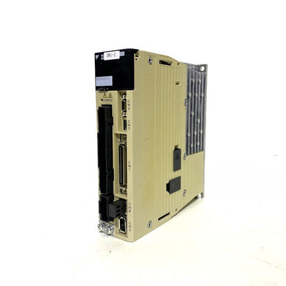 安川電機　サーボパック　SGDV-R90A01B
