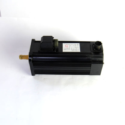 安川メカトレック　サーボモーター（説明書なし）　USAGED-09C31SE